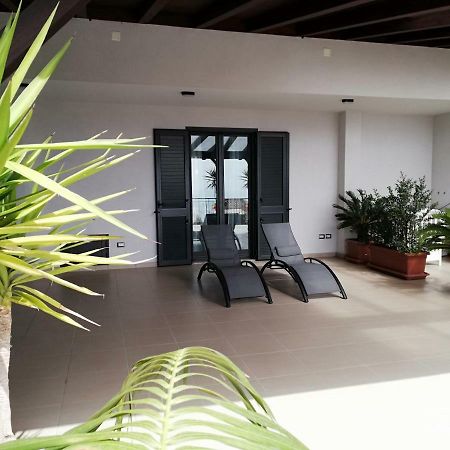 Appartamento Gambero Beach Santa Teresa Di Riva Esterno foto