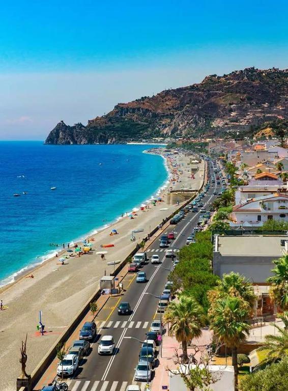 Appartamento Gambero Beach Santa Teresa Di Riva Esterno foto